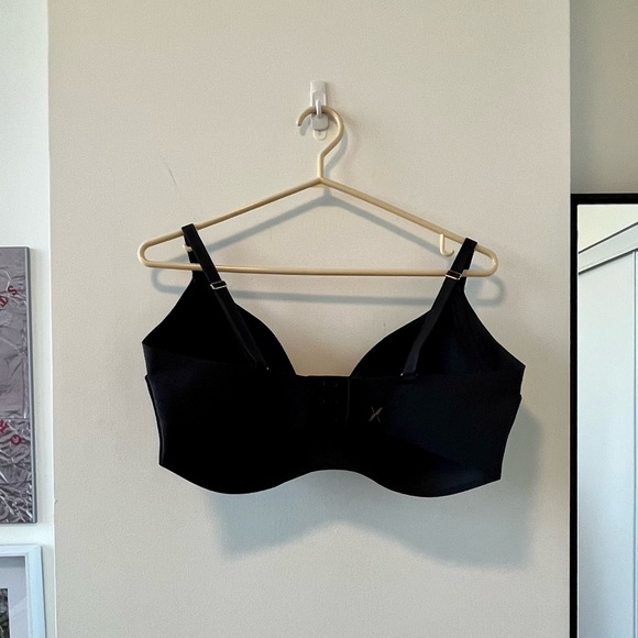 Knix WingWoman Contour Bra - Black - Picture 9 of 11